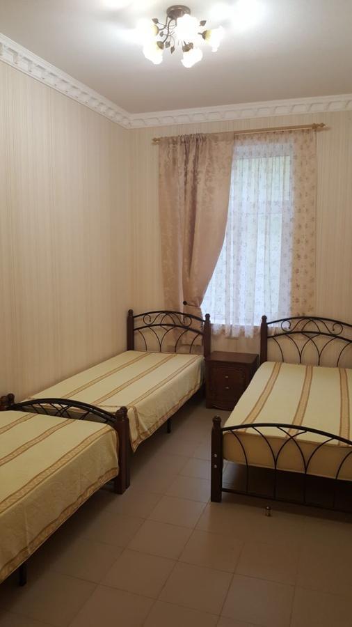 Guest House Gorny Ruchei Gagra Exterior foto